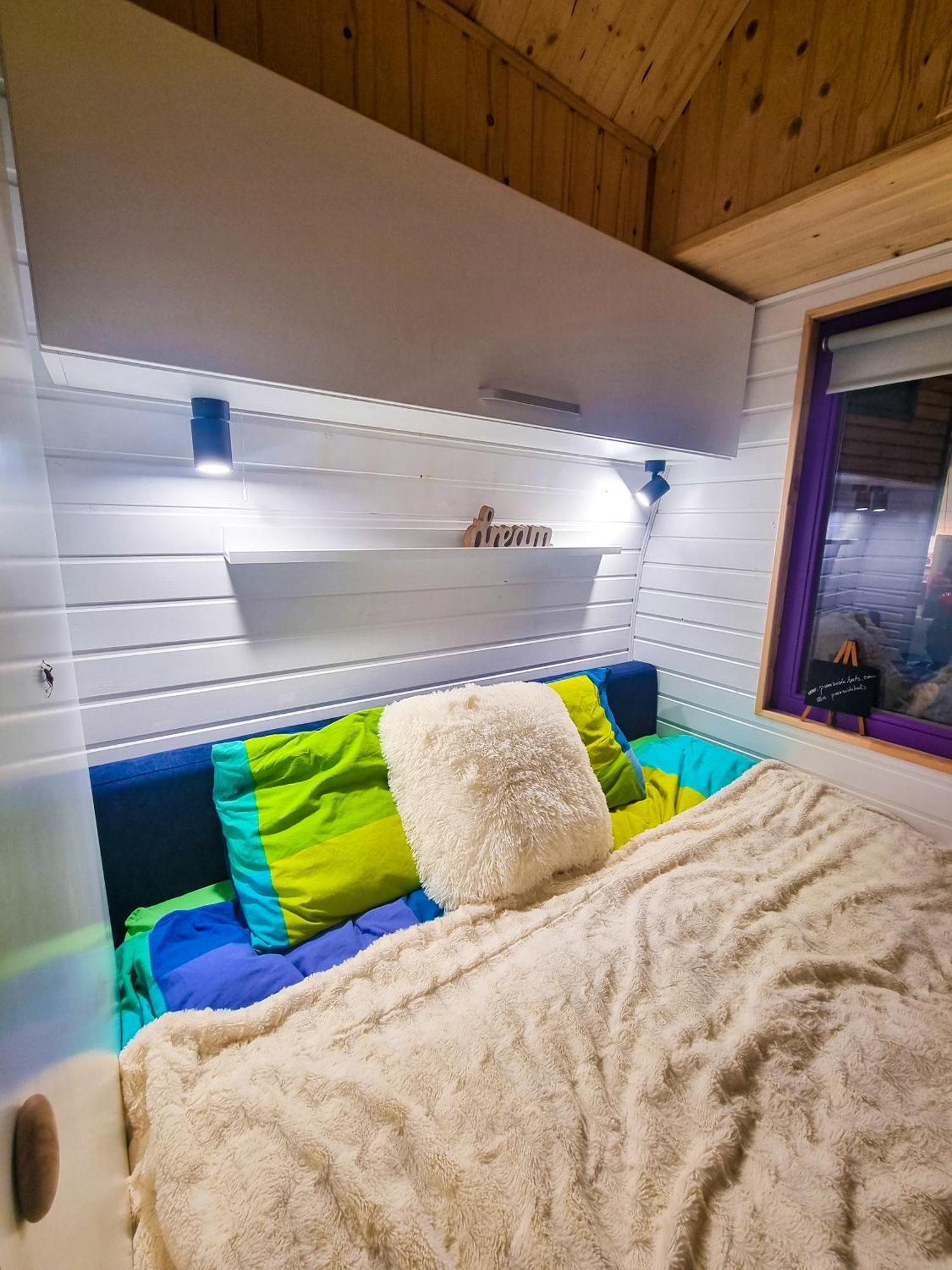 Central Tiny Houses Bucharest Exterior photo