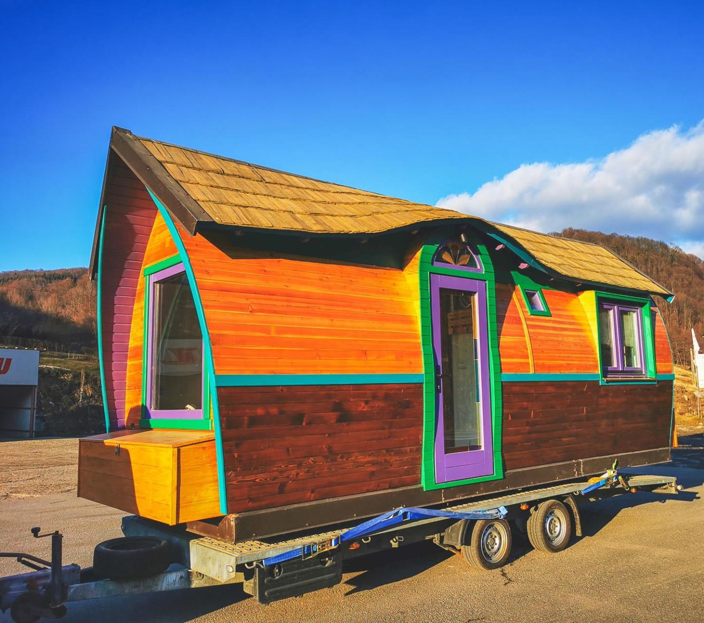 Central Tiny Houses Bucharest Exterior photo